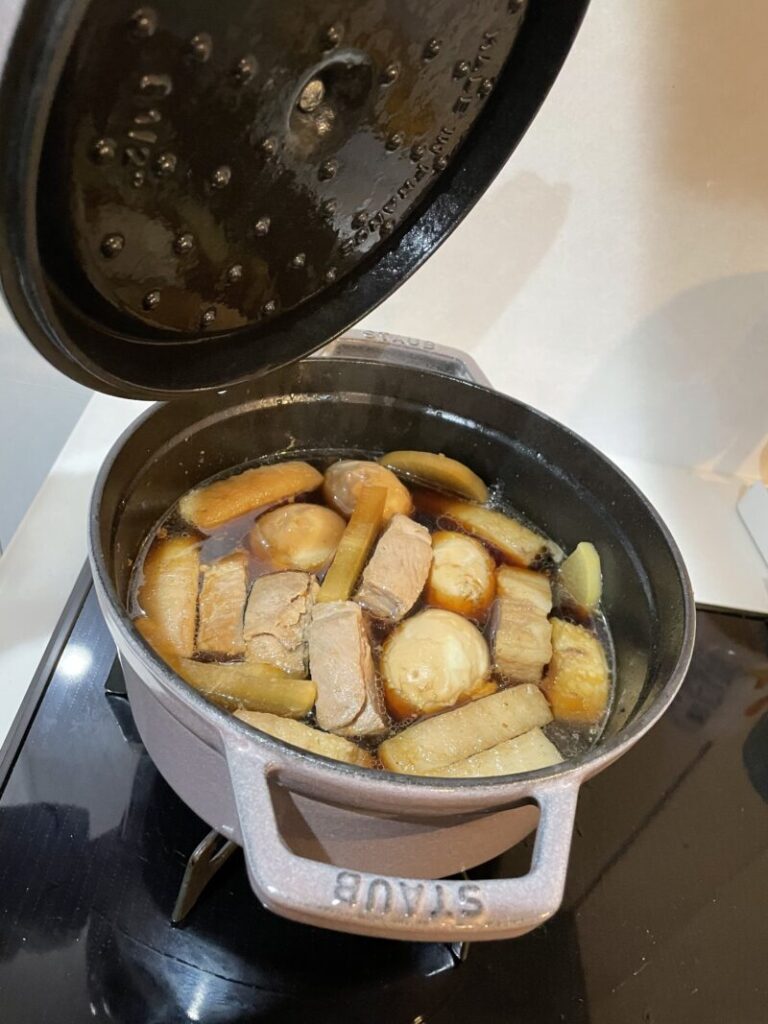 ストウブ 豚の角煮